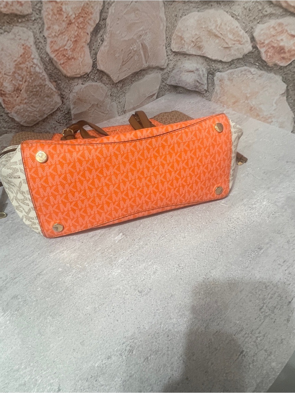 Michael Kors Voyager Orange Colorblock Tote & Matching Wallet Clementine - Picture 11 of 12